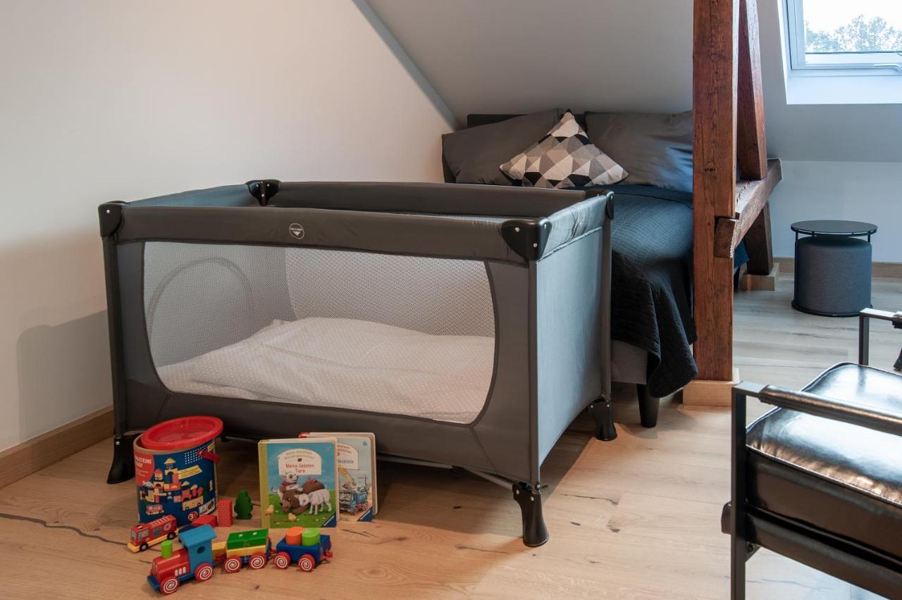Grosse Familienfreundliche Wohnung In เดรสเดน ภายนอก รูปภาพ