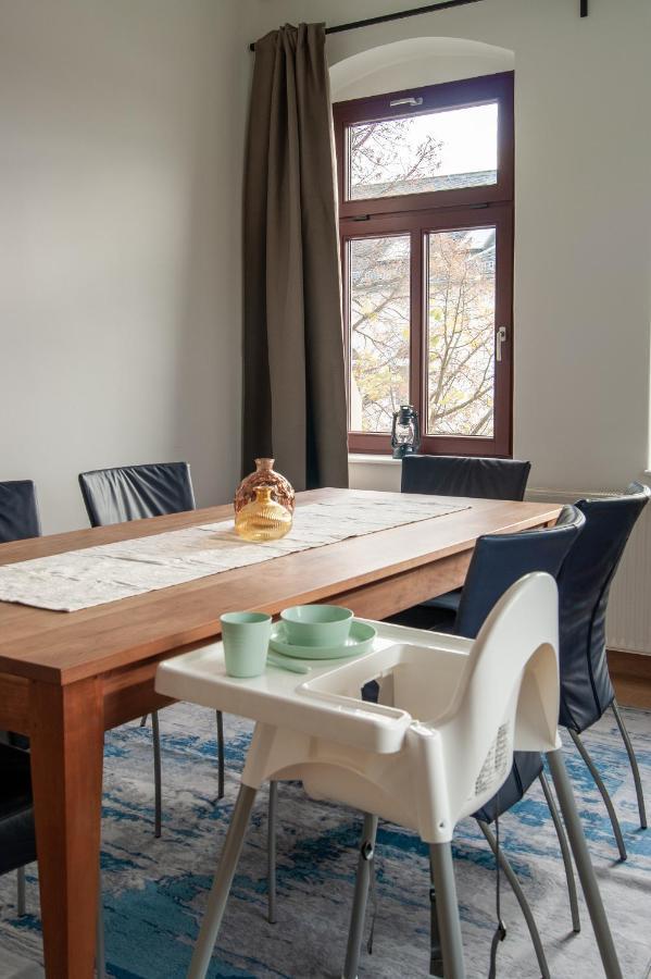 Grosse Familienfreundliche Wohnung In เดรสเดน ภายนอก รูปภาพ