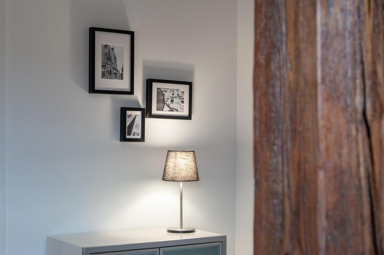 Grosse Familienfreundliche Wohnung In เดรสเดน ภายนอก รูปภาพ